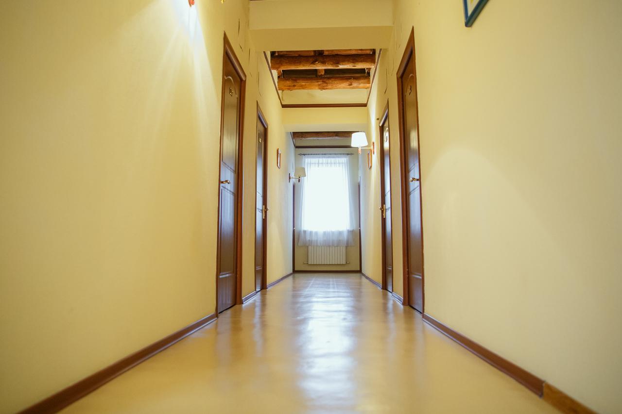 Atyraū Mini Hotel Venezia מראה חיצוני תמונה